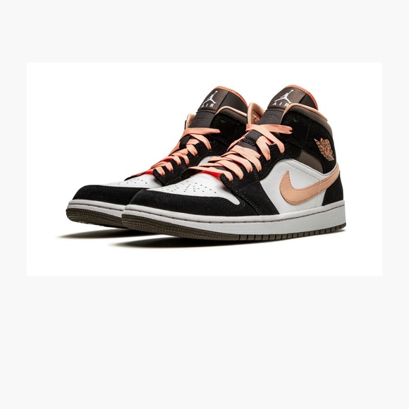 NWT Women’s Air Jordan 1 Mid SE Sneaker, size 8, white/apricot/agate-black. - Picture 10 of 11